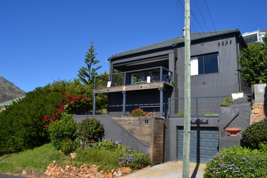 To Let 2 Bedroom Property for Rent in Simons Town Western Cape